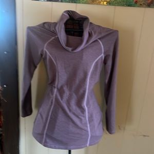 Awesome woman’s long pullover size medium